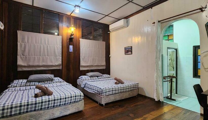 Люкс Повышенной Комфортности, Pandan Laut Beach Resort