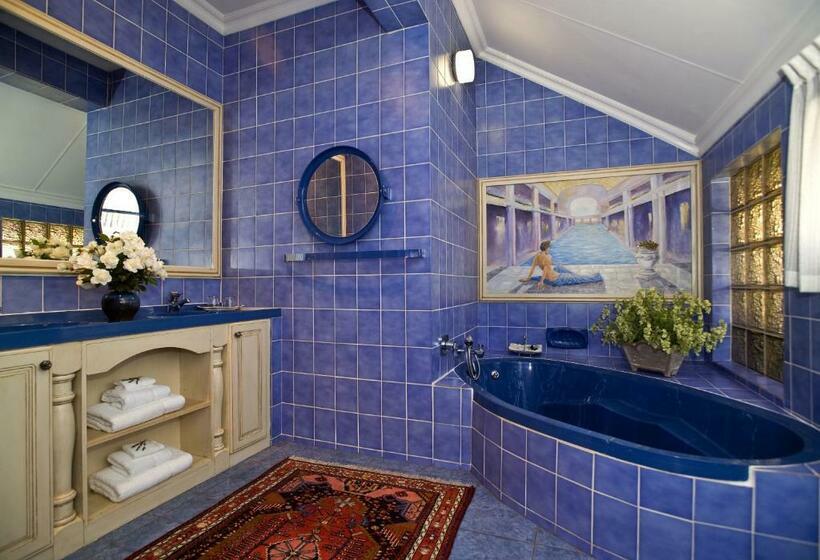 Quarto Estandar, Royal Ridge Guest House
