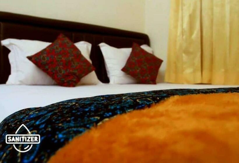 Номер Стандарт, Unique Guesthouse