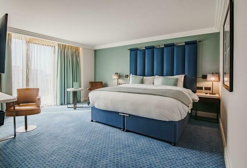 اتاق اجرایی با تخت بزرگ, Clayton Hotel Cambridge