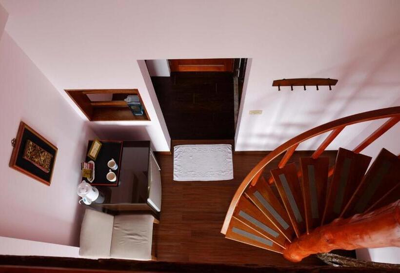 اتاق استاندارد با چشم‌انداز دریا, Bridge12th B&b