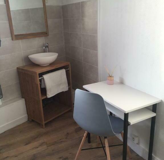 Quarto Estandar Banheiro Compartilhado, Hôtel Alizéa