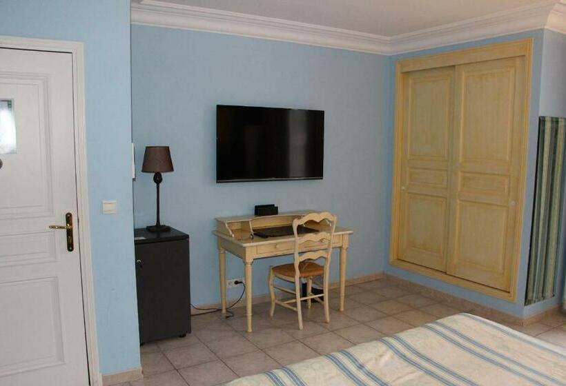 디럭스 룸, Hôtel Les Palmiers