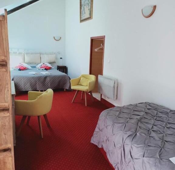 家庭间, Saint Amant