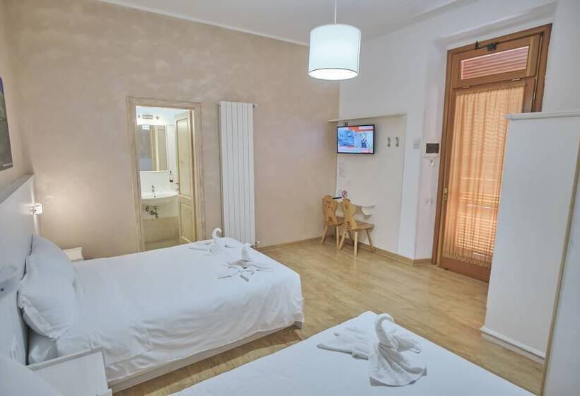 Четырехместный Номер Стандарт, Bel Sole Guest House
