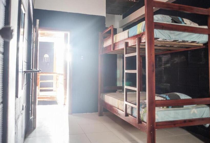 Четырехместный Номер Стандарт, Hostel El Gran Azul Olon