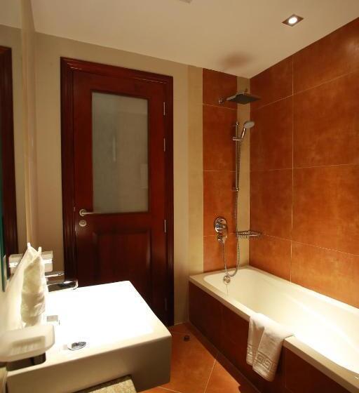 آپارتمان لوکس 2 خوابه, Al Liwan Suites Rawdat Al Khail