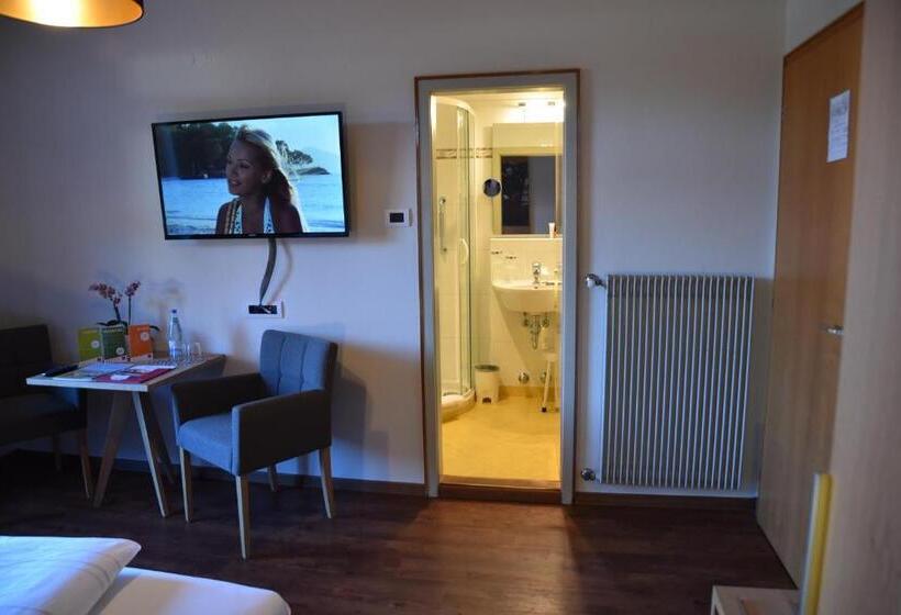 스탠다드 발코니 룸, Angerburg Blumen