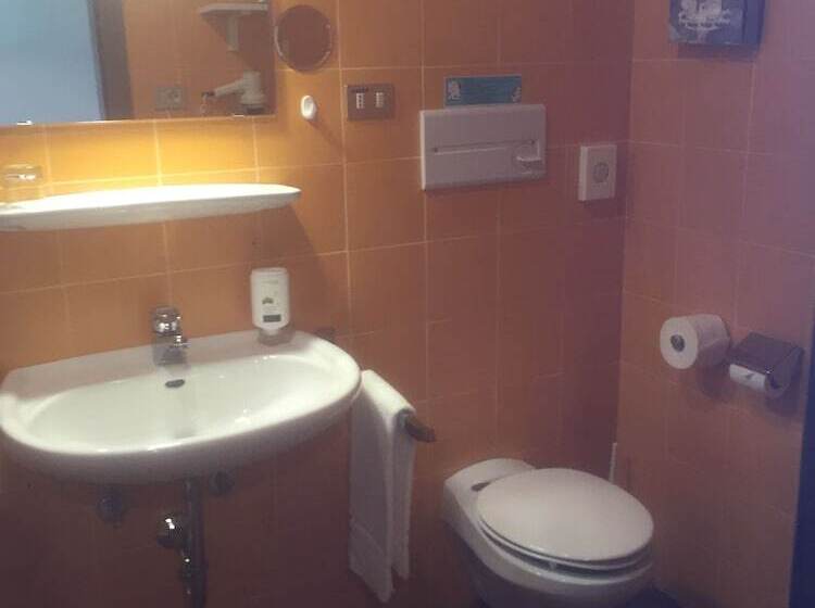 이코노미 싱글 룸, Angerburg Blumen