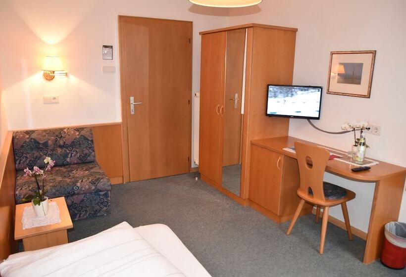 싱글 기본룸, Angerburg Blumen