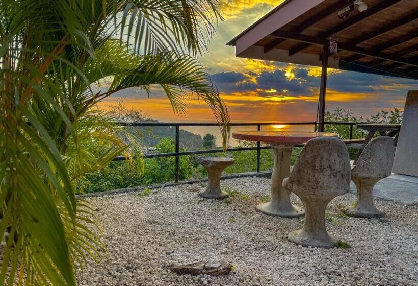 اتاق خانوادگی, Pura Natura Lodge Manuel Antonio
