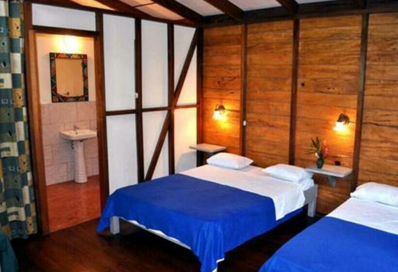 家庭间, El Tucan Jungle Lodge