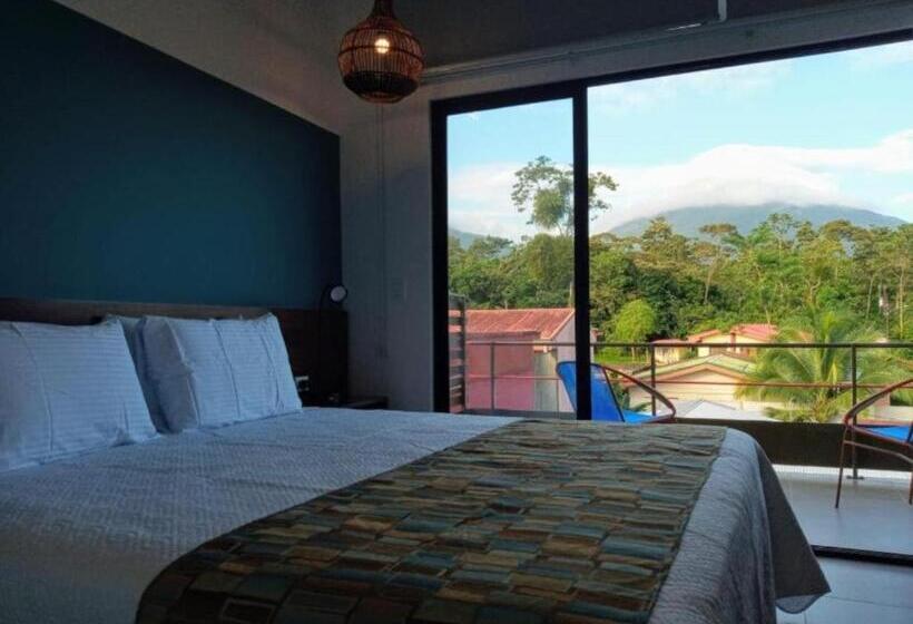 프리미엄 스위트, La Fortuna Lodge By Treebu Hotels