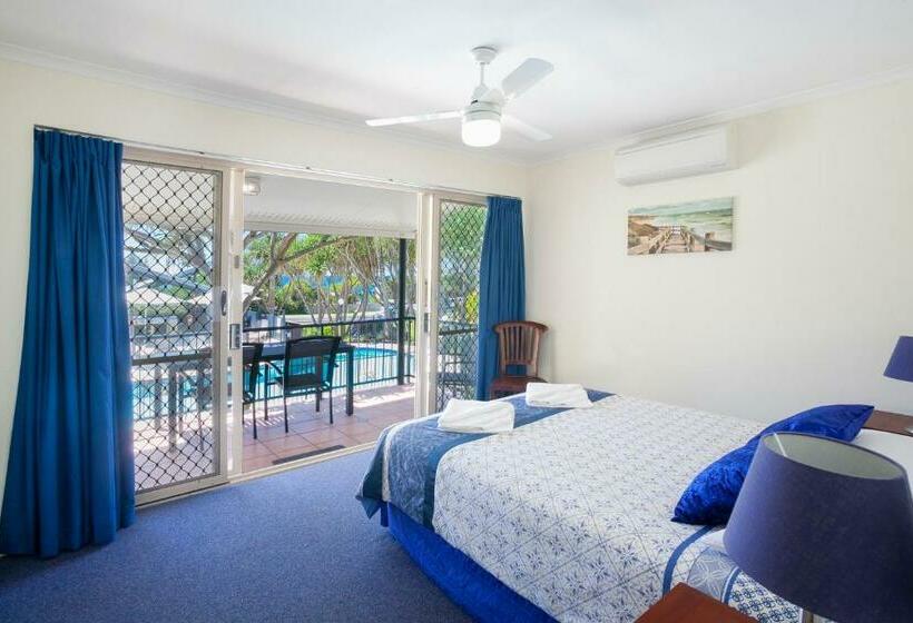 Апартаменты Superior 2 Спальни, Beach Breakers Resort