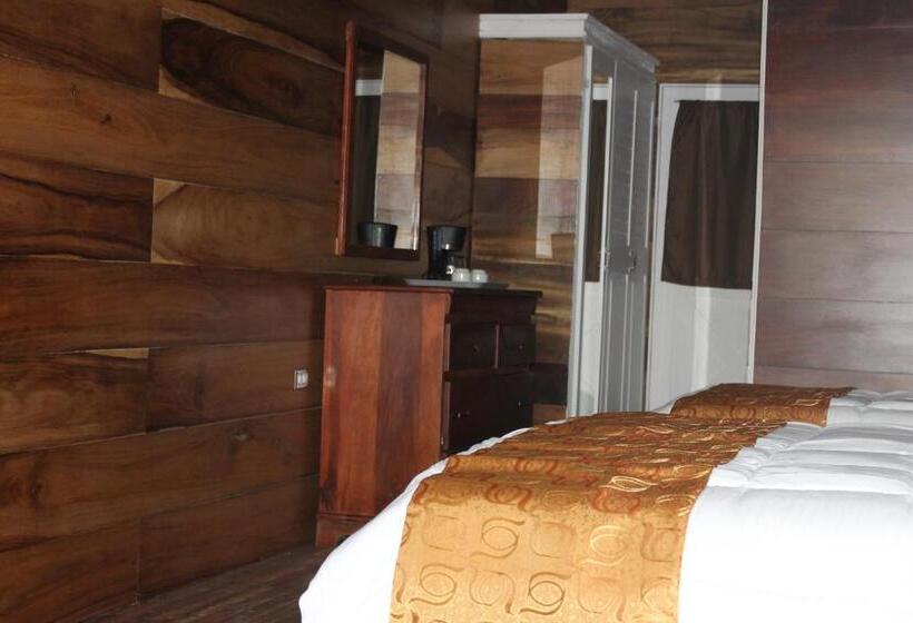 Deluxe Room Mountain View, Bosque Verde Lodge