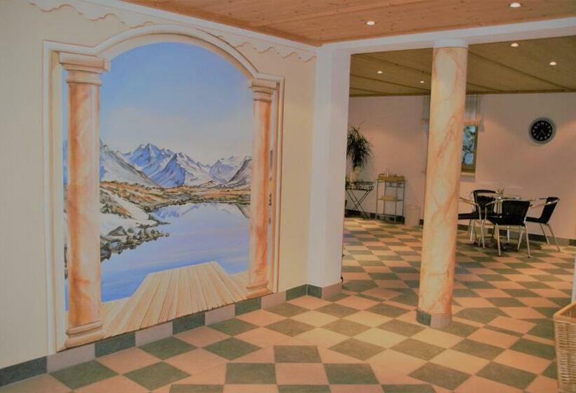 اتاق استاندارد یک نفره, Haus Gstrein