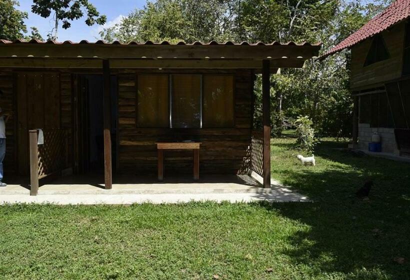 Quarto Estandar, Villas Maria Luisa