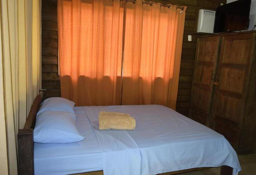 Quarto Estandar, Villas Maria Luisa