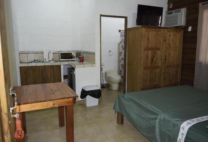Quarto Estandar, Villas Maria Luisa