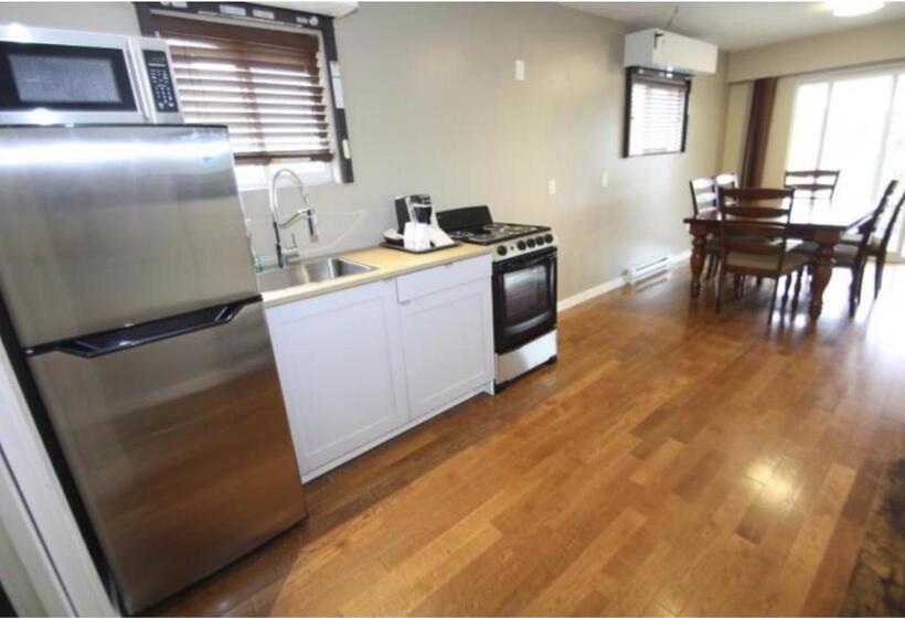 Standard studio with lake view, Harrison Spa Motel