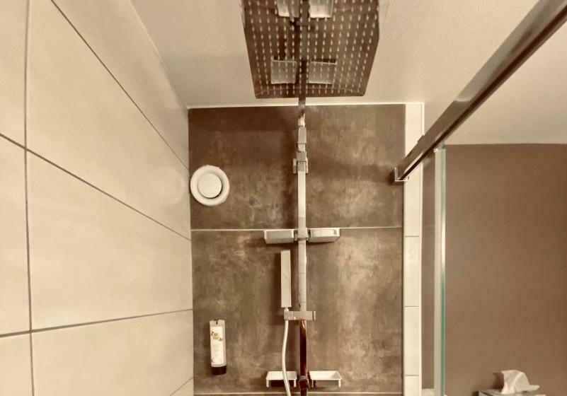 스탠다드 룸, Logis Hostellerie La Chaumiere