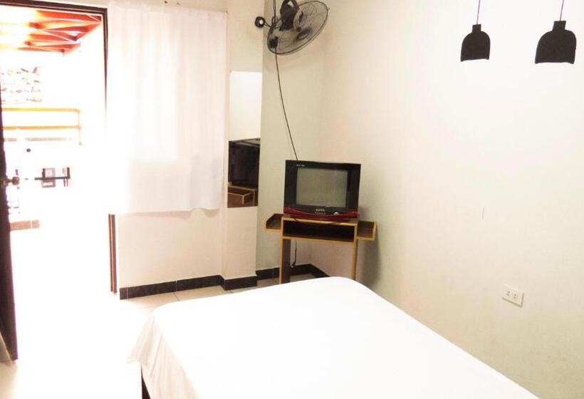スタンダードシングルルーム, Jer`s Hostal