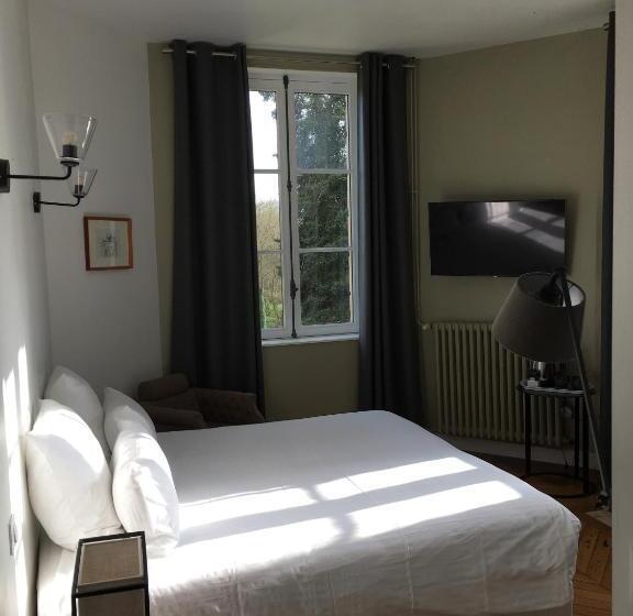 スタンダード４人部屋, Château De Perreux, The Originals Collection
