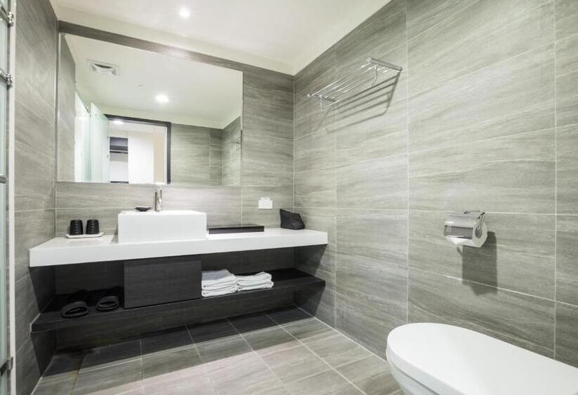 اتاق استاندارد یک نفره, Home Rest