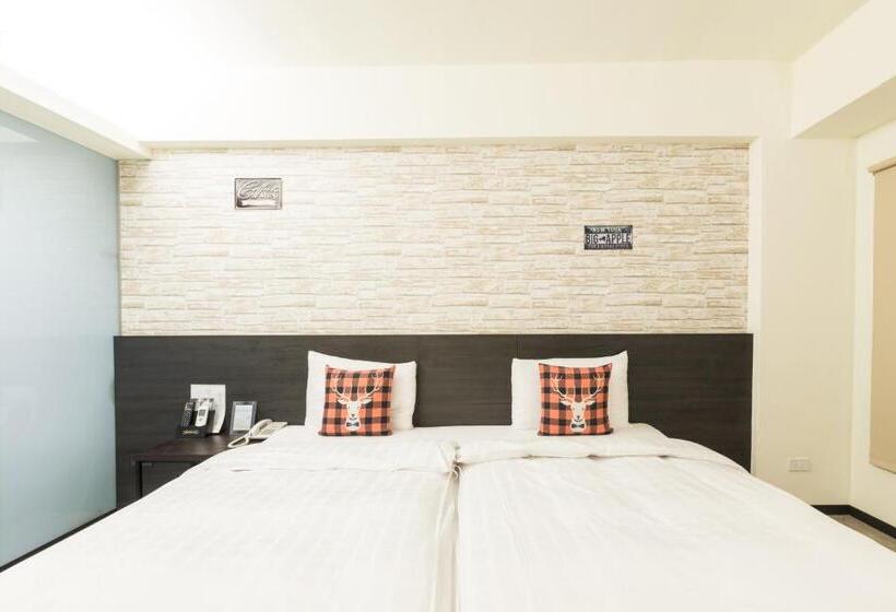 اتاق لوکس, Home Rest
