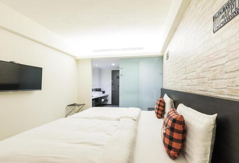 اتاق لوکس, Home Rest