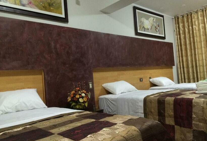 اتاق خانوادگی, Hostal Gold Star