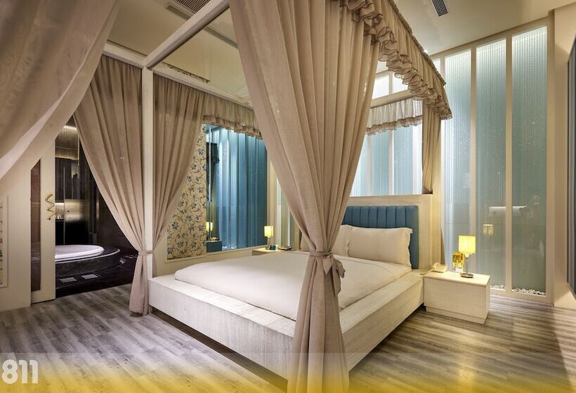 سوییت سوپریور, Wehome Motel