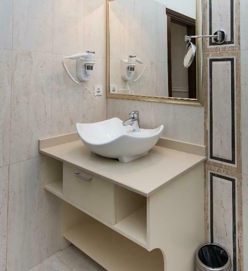 اتاق لوکس, La Strada Boutique Villa