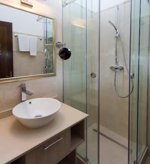 اتاق سوپریور, La Strada Boutique Villa