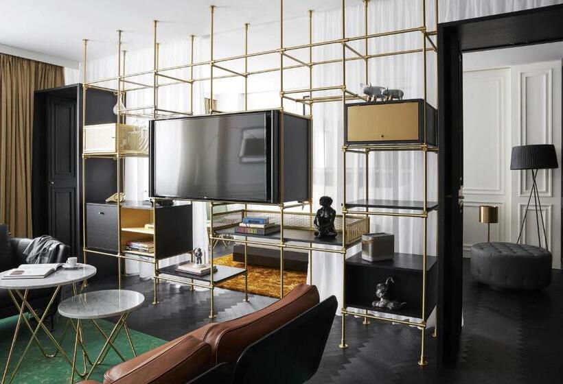 سوئیت اجرایی با تخت کینگ, Roomers Munich, Autograph Collection