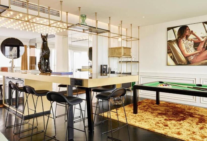 سوئیت پنت هاوس, Roomers Munich, Autograph Collection