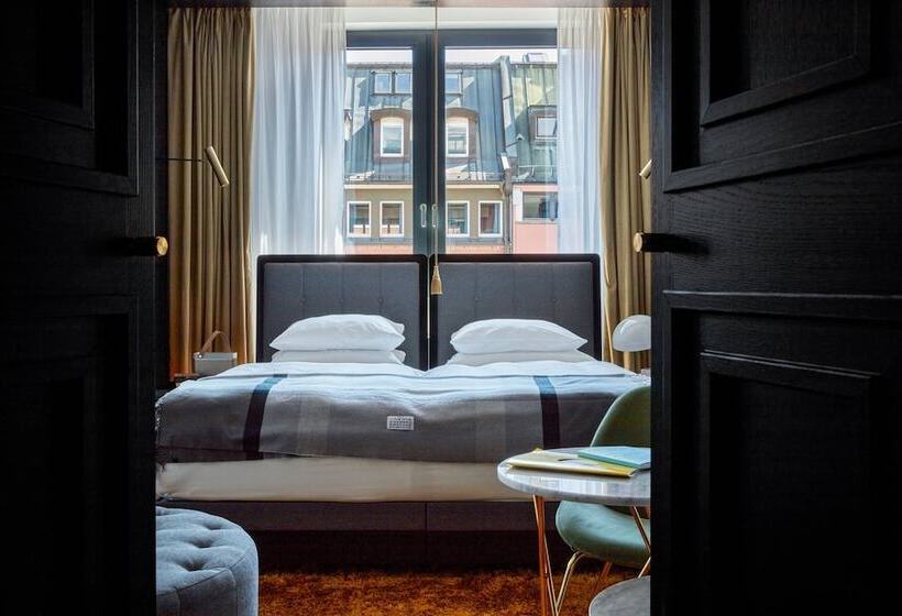 اتاق لوکس, Roomers Munich, Autograph Collection
