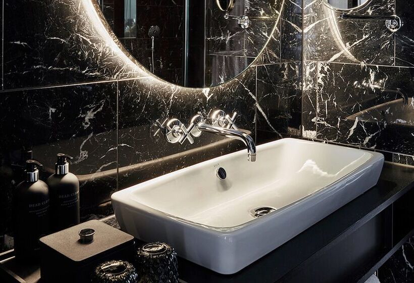 سوییت پرستیژ, Roomers Munich, Autograph Collection