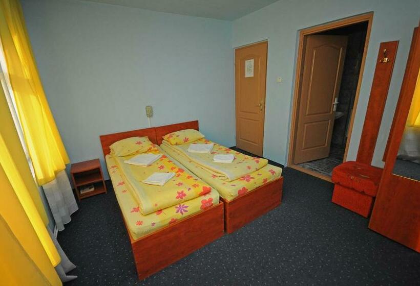 اتاق استاندارد, Imola Motel