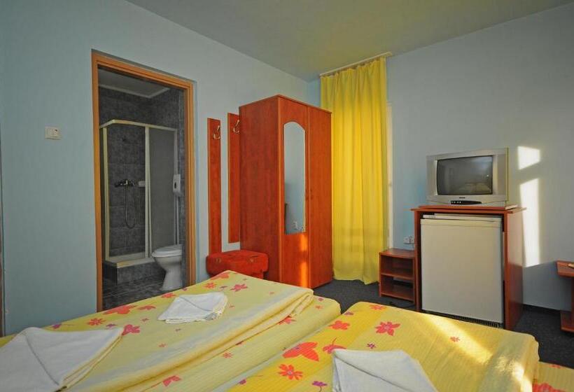 اتاق استاندارد, Imola Motel