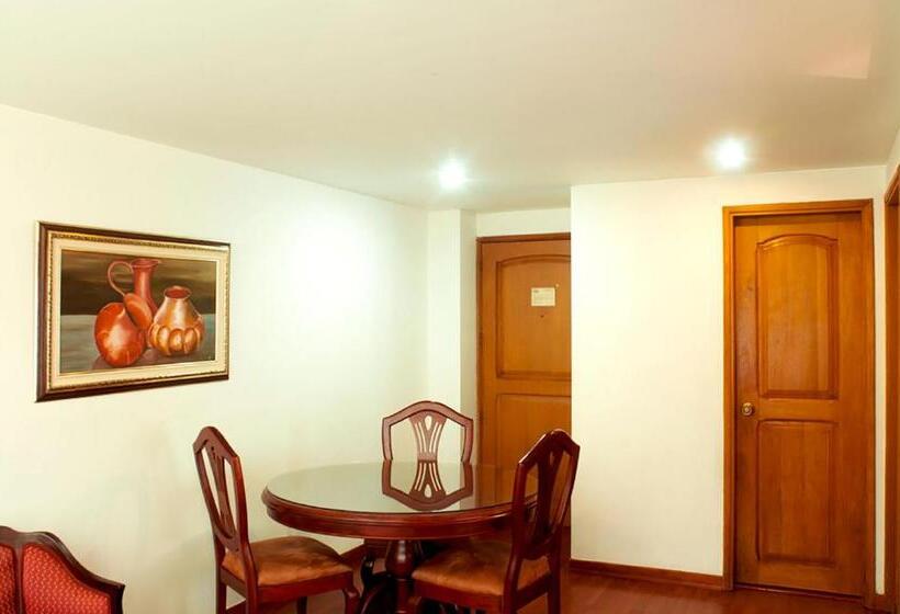 سوییت جونیور, Apartaestudios Los Andes