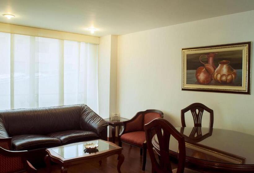 سوییت جونیور, Apartaestudios Los Andes
