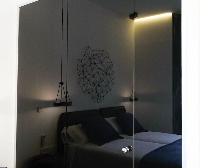 Habitación Estándar, El Siglo