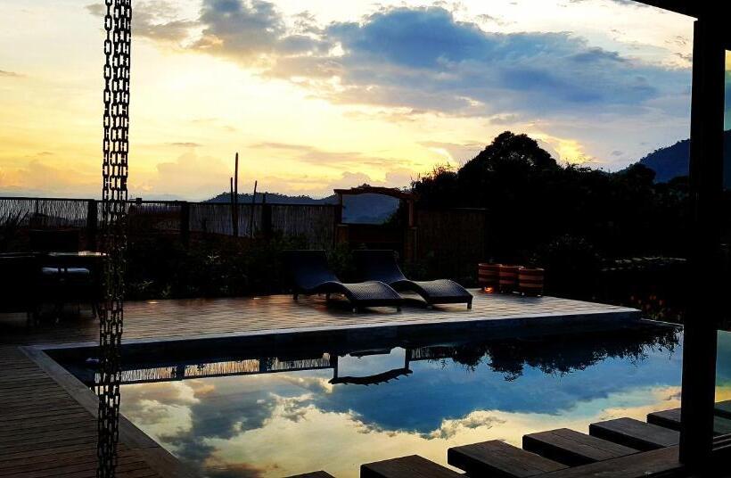 전용 풀장 스위트, Spa La Colina