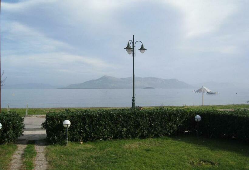 Quarto Triplo Estandar com Vistas, Alma