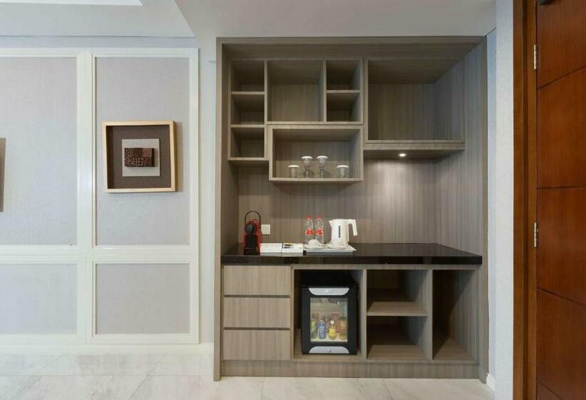 Люкс Executive Кровать Кинг, Wyndham Panbil Batam