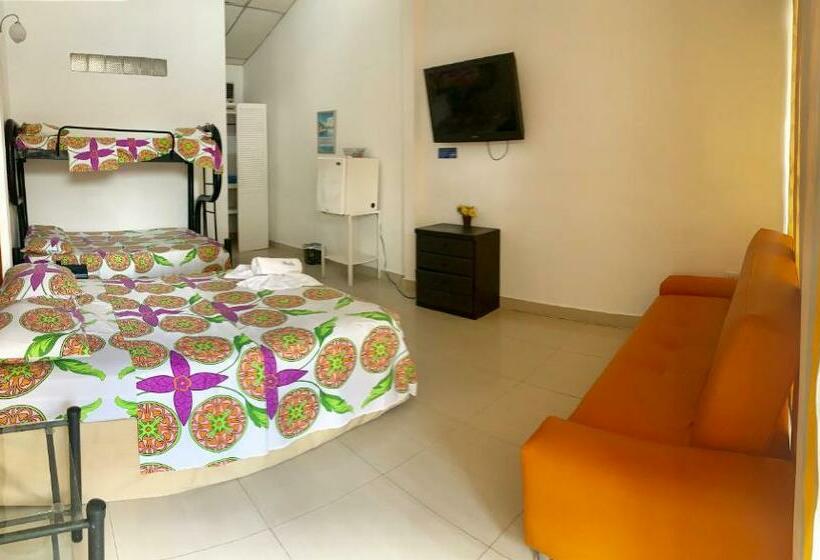 اتاق خانوادگی, Campestre Sanvalay Inn