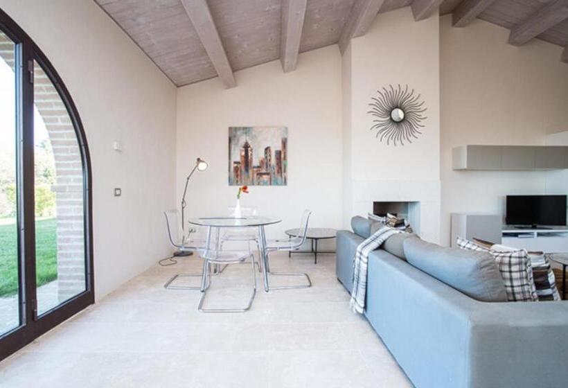 דירת חדר עם טרסה, Cignella Resort