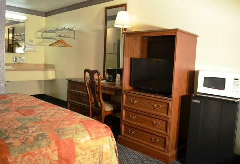 Номер Deluxe, Economy Inn Bluefield