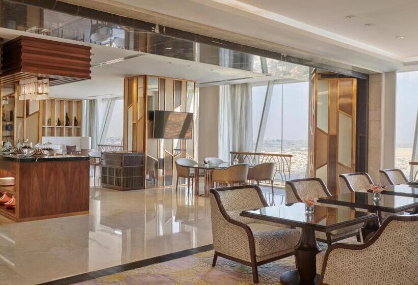 Президентский Люкс, Hyatt Regency Riyadh Olaya